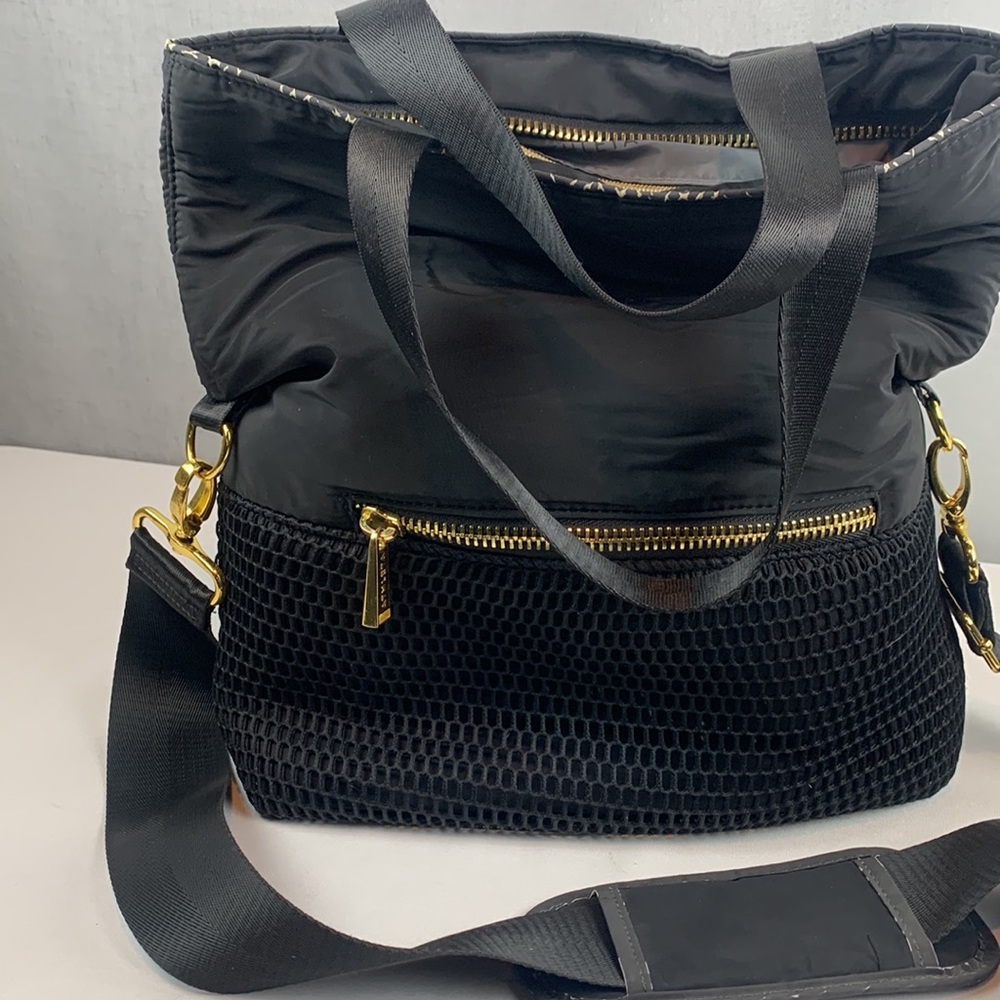 Athleta Handbag Gym Yoga Women Black Tote  Bag Quilted Pattern Gold metal - Picture 2 of 16